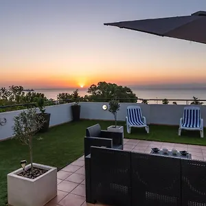 Apartament Makenzy Seaview Penthouse, Larnaca